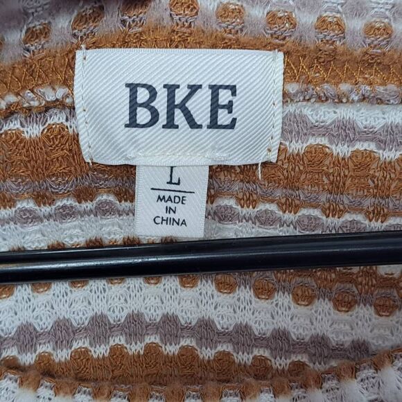 BKE Striped Dolman Top size Large - Picture 5 of 7